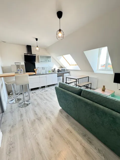 Liris Apartment - Image 1