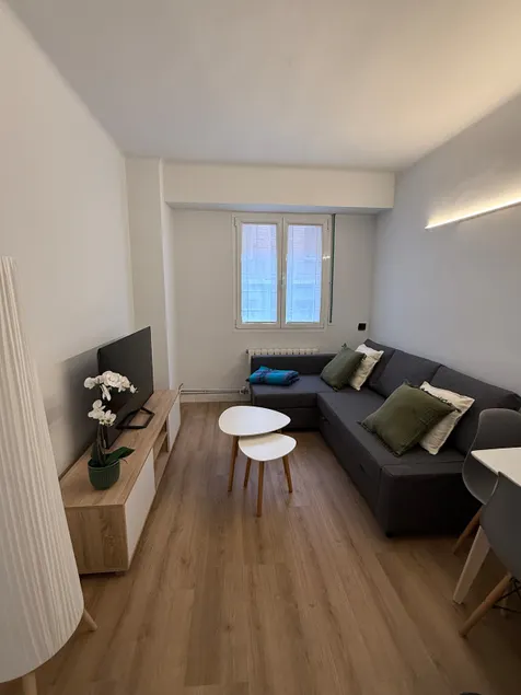 Renovated and centrally located home - Image 1