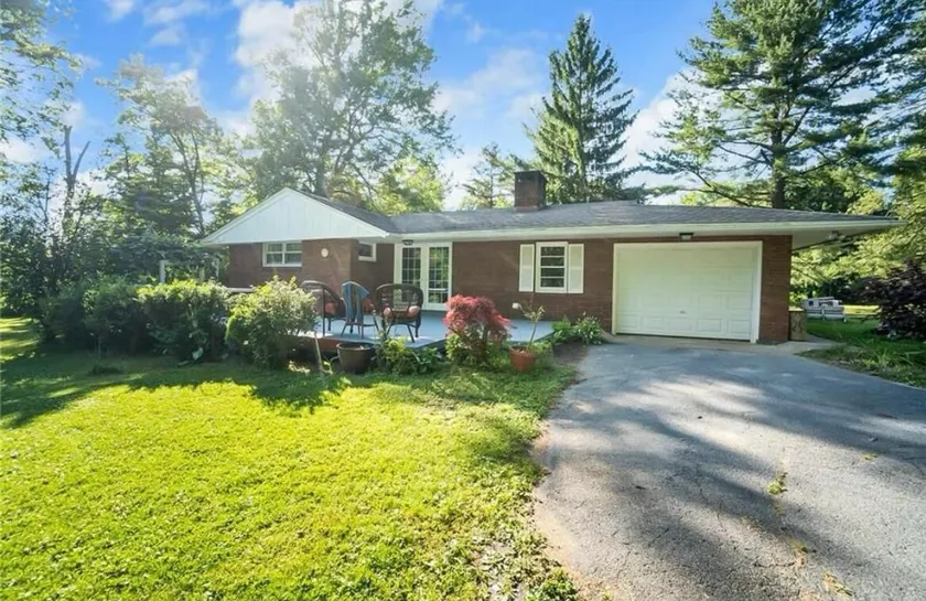 Cozy Cottage with Pond near Casino - Image 1