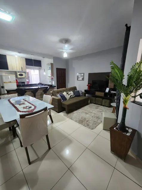 Casa Assis - Image 1