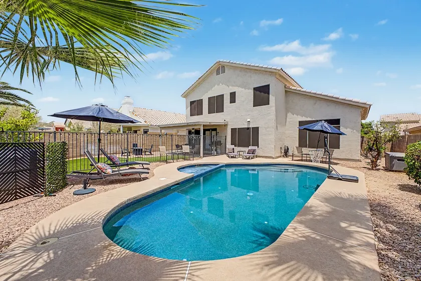 Ahwatukee relax and play! Mountains to pool. - Image 1