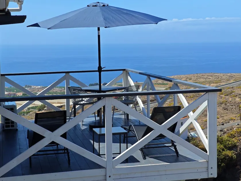 Balcony overlooking La Costa - Image 1