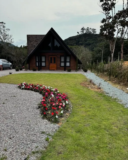 Meeting of the Waters Chalet - Image 1