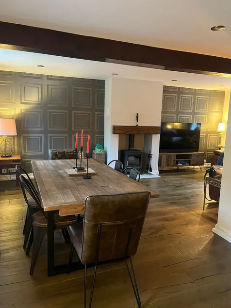 3 Bedroom Dog Friendly Cottage with Off Lead Field - Image 1