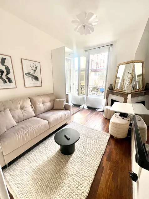 Parisian stay / Levallois Suite / 4* - Image 1