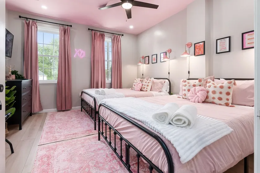 Downtown Columbus | Sleeps 16 | Spacious + Arcades - Image 1