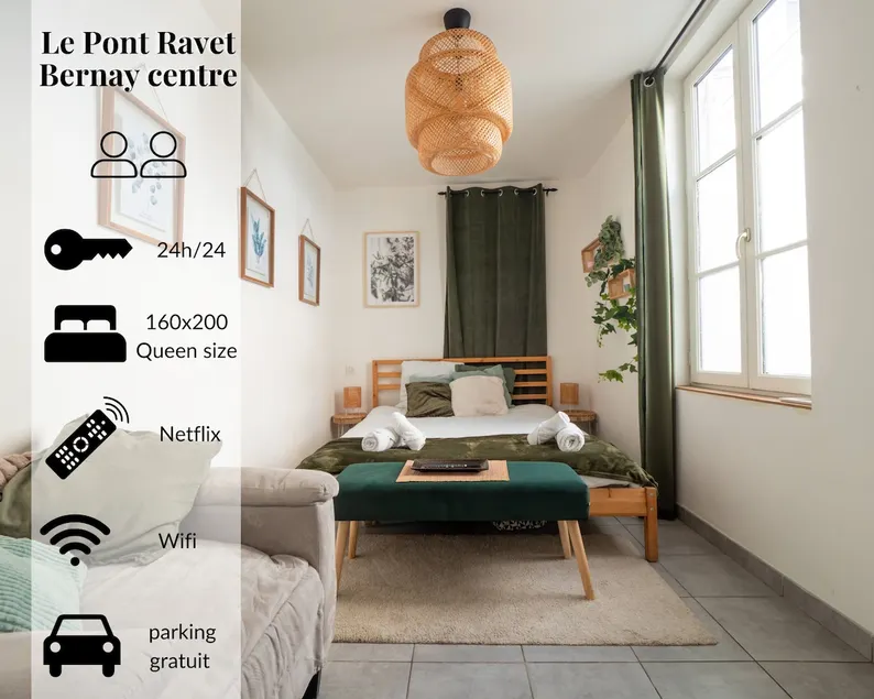 24m² Studio with Parking in City Center - Image 1
