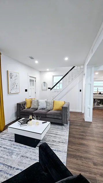 Dream Home at Paragon place-close to NYC| EWR - Image 1