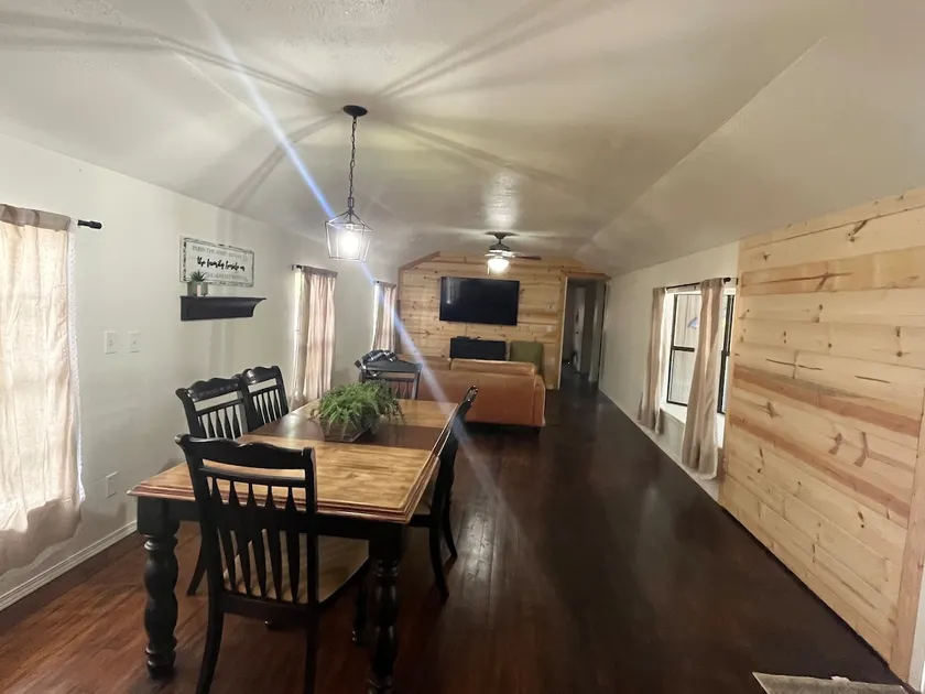 Reel ‘Em Inn: Cozy & Clean: 1 mile to Lake - Image 1