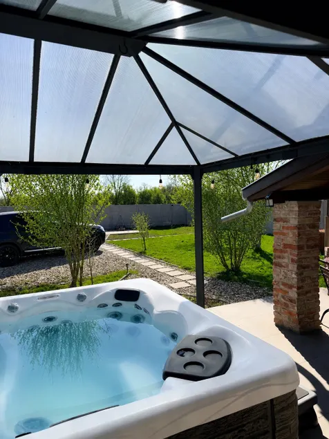 Wellness, a retreat from the noise of the world. - Image 1