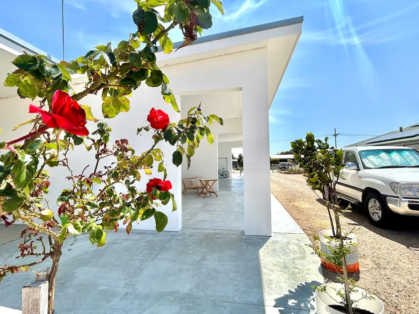 Emmanuel Home | Peaceful • Private • Coastal - Image 1