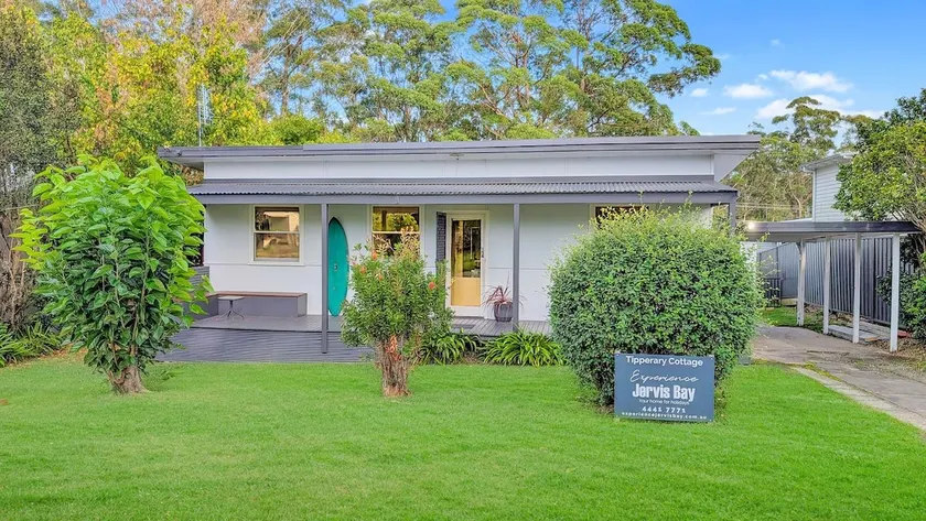Tipperary Cottage by Experience Jervis Bay - Image 1