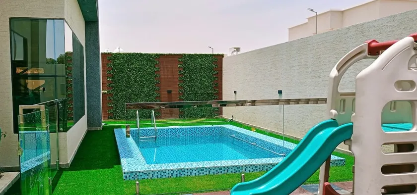 Two-story guest house for you and your family - Image 1