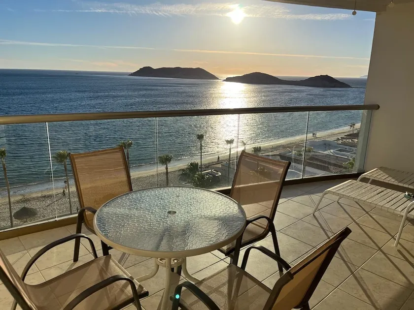 Playa Blanca Condo 1307 - Image 1