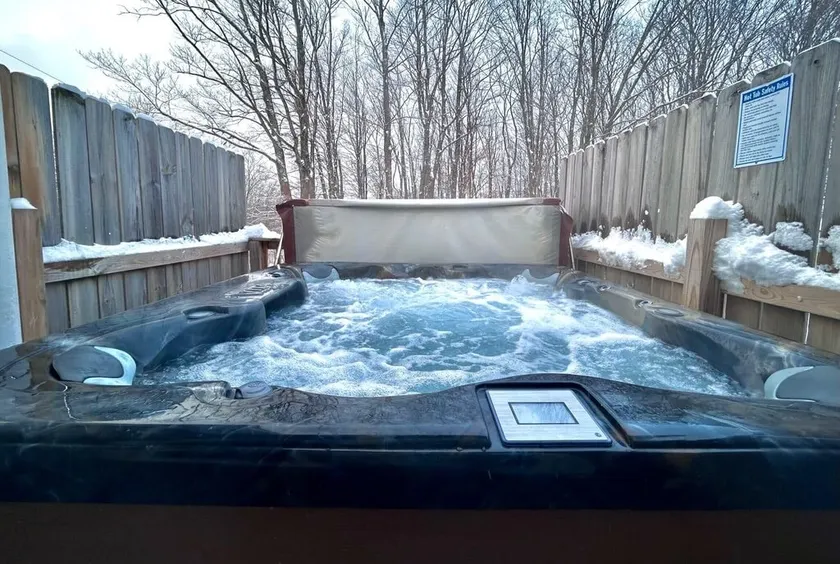Trailside Retreat #1 - ski, snowboard, snowmobile - Image 1