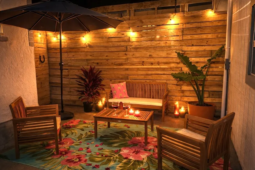 Private Tampa Suite • Patio Lounge • Queen Bed - Image 1