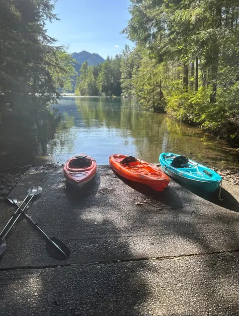 Lake Escape: Kayaks, Arcade & EV Charger, Pets OK - Image 1