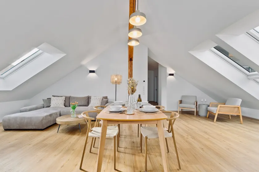 Modern boho loft • Central • Netflix • Parking - Image 1