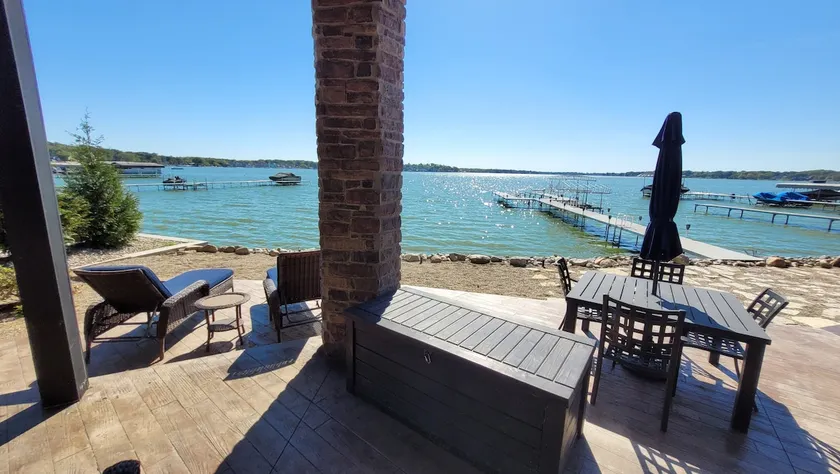 The Cedar Lake Escape 5 Bdrms Sleeps 16 (8225) - Image 1