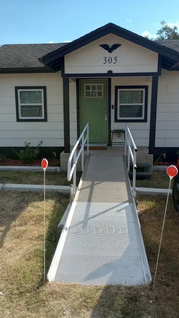 Handicapped Friendly Near VA, Baylor Scott & White - Image 1