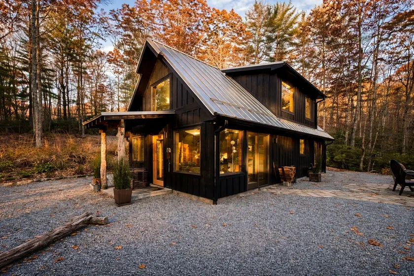 Quiet Cabin Retreat Near Pisgah & DuPont Forests - Image 1