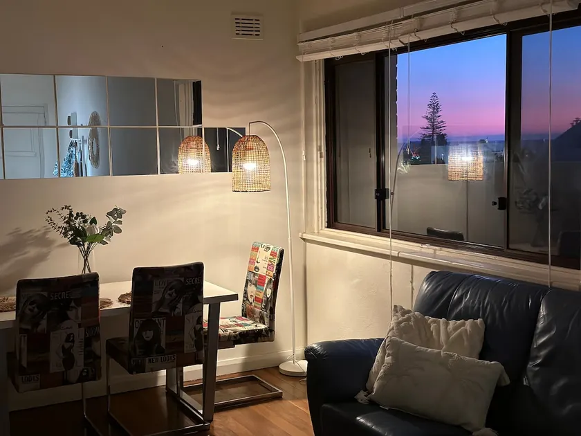 Welcome to Sandy Cheeks! Ocean view retreat - Image 1