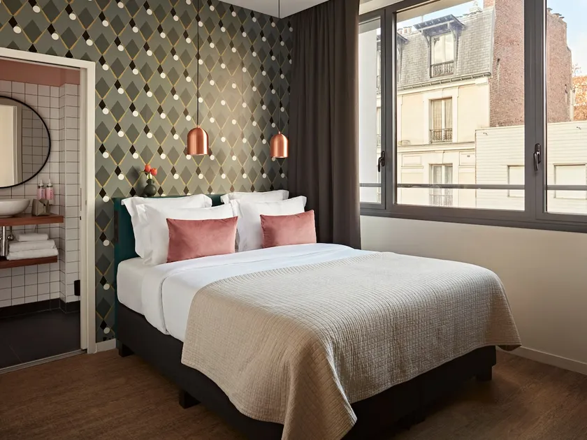 Numa | Medium Studio with Kitchen in Paris Issy - Image 1