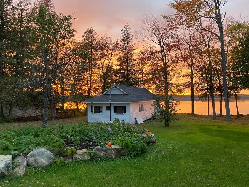 Lakeside Camp Givem - Image 1
