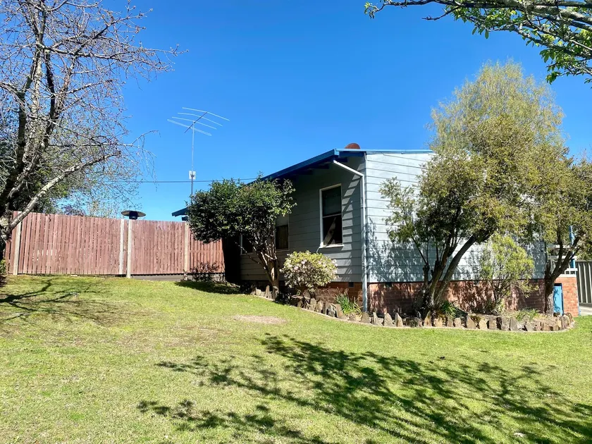 Bel’s on Bradney - Image 1