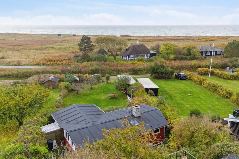 Cozy Summer House With View To The See And Nature - Image 1
