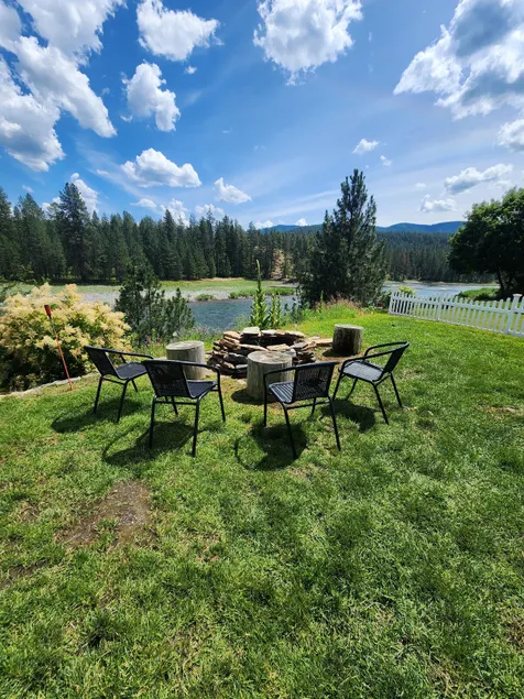 Breezy Riverview Bungalow - Image 1