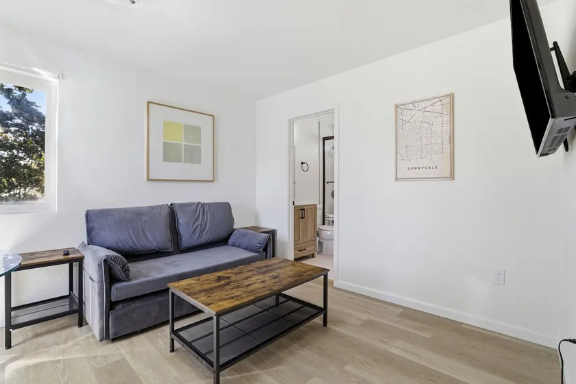 Downtown 1bd/1ba private ADU w 1GB fiber Wi-fi - Image 1