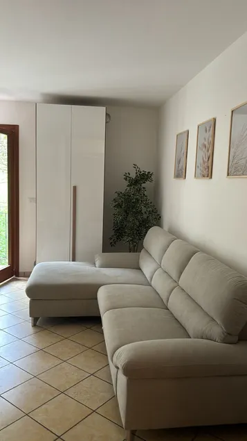 ”The window on the garden” Edolo - Image 1