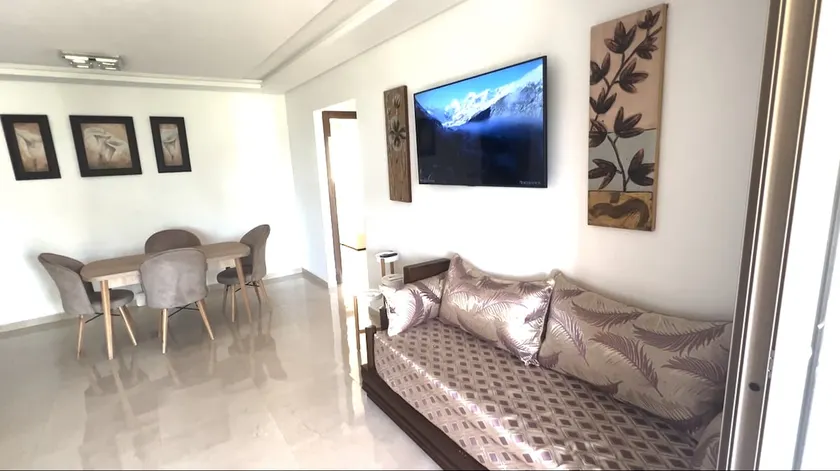 Modern Apartment - Garden View - Image 1