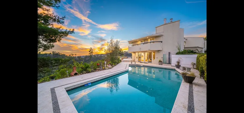 Private Bel Air Estate w/ Pool 5 Mins From Sunset - Image 1