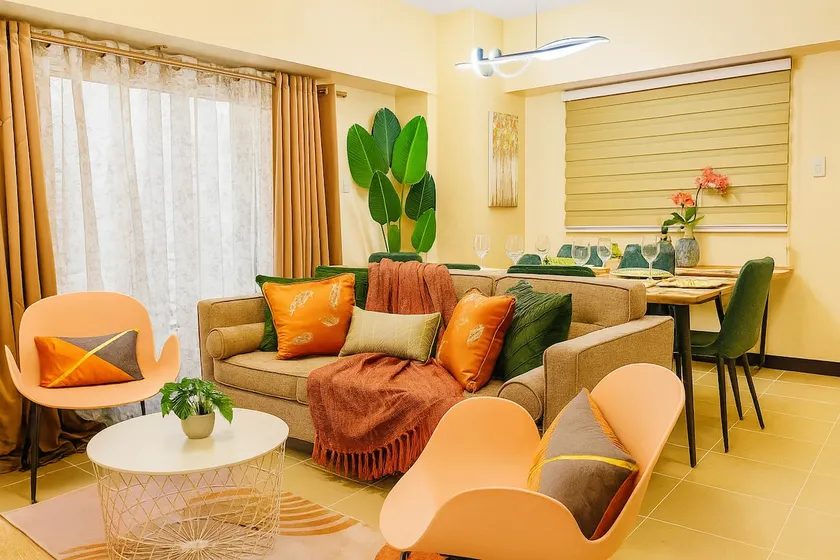 Luxury 3BR Suite |75” SMART TV|Fast WiFi|near Cubao - Image 1