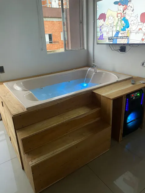 VIP apartment on the 28th floor penthouse - Image 1