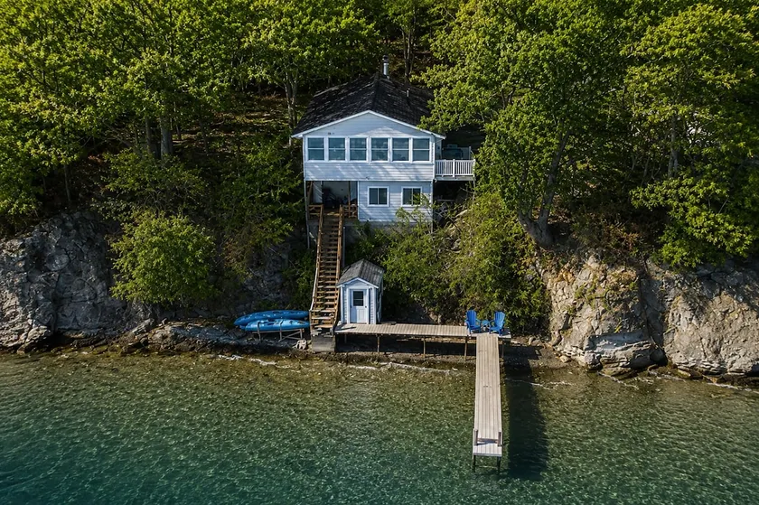 Seneca Lakefront Getaway | Wine Trail/Private Dock - Image 1