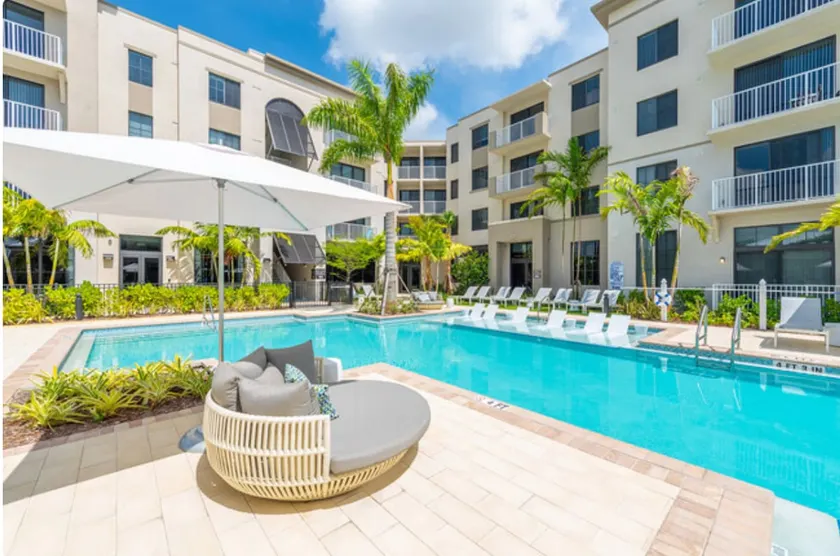 Eden Suite - Image 1