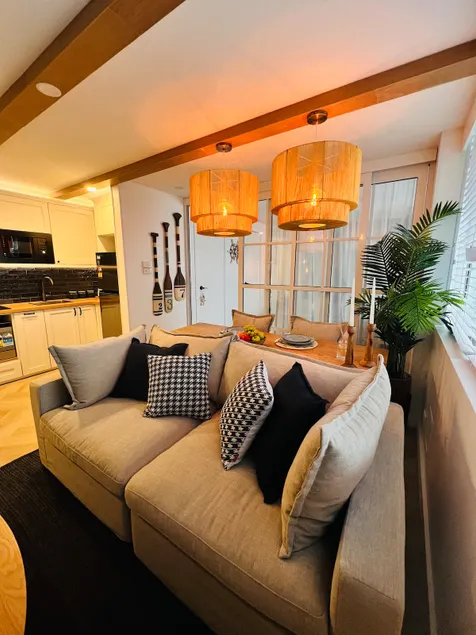 Nautical living in Manly - Image 1