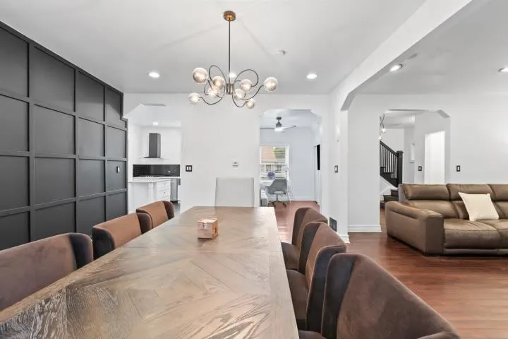 Beverly Hills of Chicago Luxury Guest Favorite - Image 1