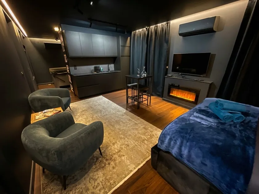 Osmose Dijon • Suite & Spa • Love Room with Hot Tub - Image 1