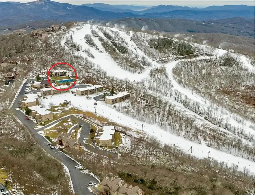 Newly Remodeled SKI-in-Ski -Out 2BR/2BA Condo @Sugar Mountain - Image 1