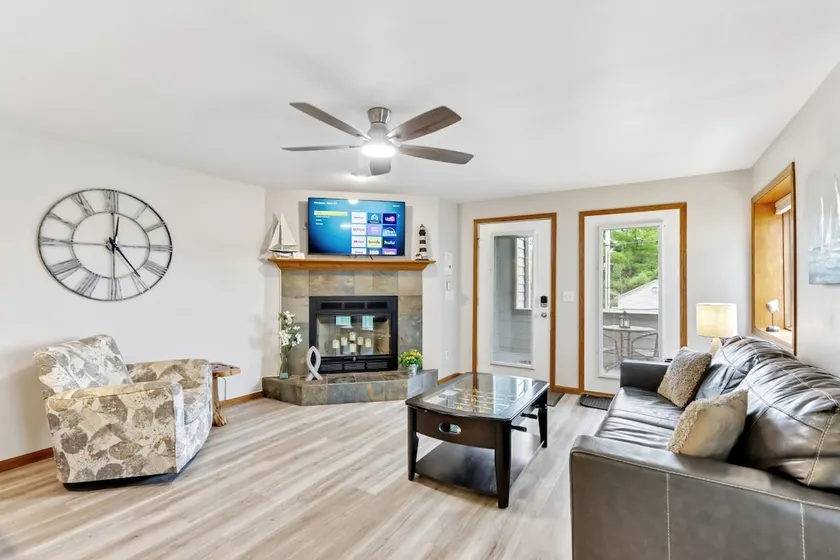 Ground Floor at Lighthouse Cove - Image 1