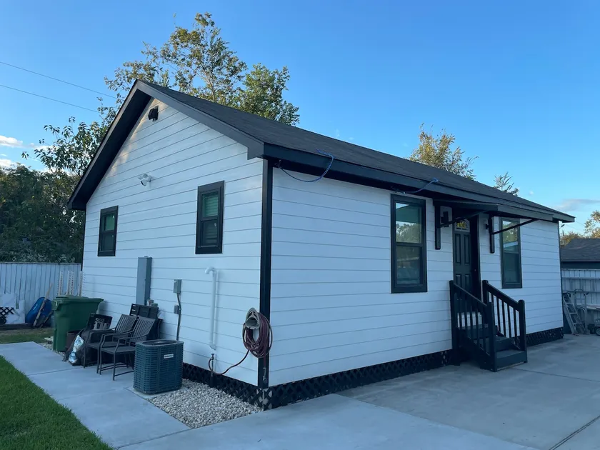 Spring Guest House - Image 1