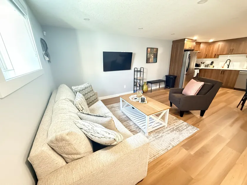 Your comfortable stay at Haysboro (basement Suite) - Image 1