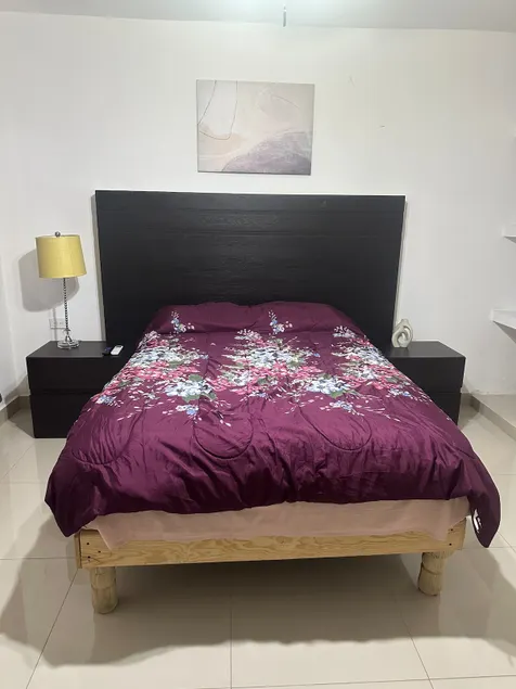 3 Beautiful and Comfortable Apartment - Image 1
