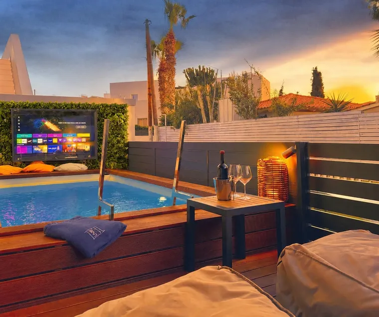 Nisi Luxury Suites and villas with private pool in Gouves - Image 1