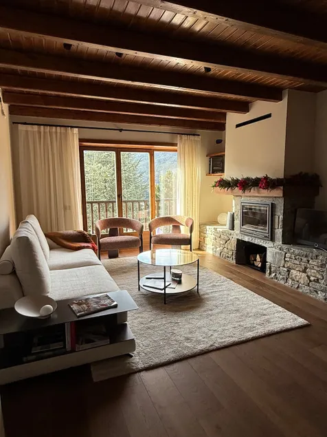Baqueira Pleta Nheu apartment at the foot of the slopes - Image 1