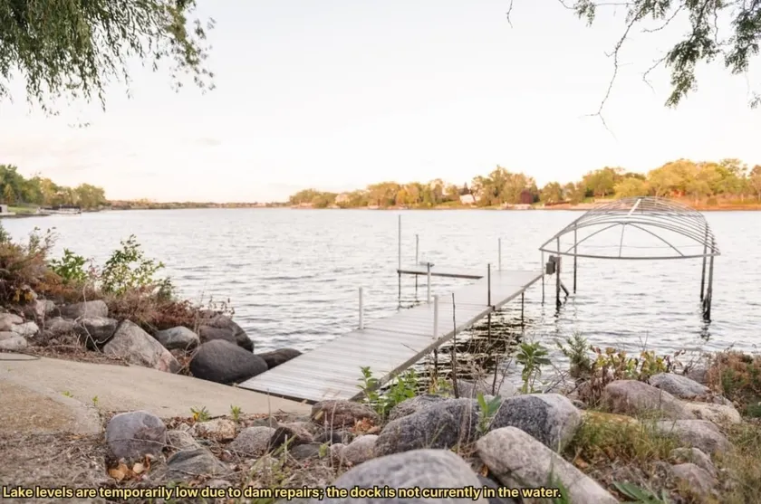 The Lakeside Haven - Image 1